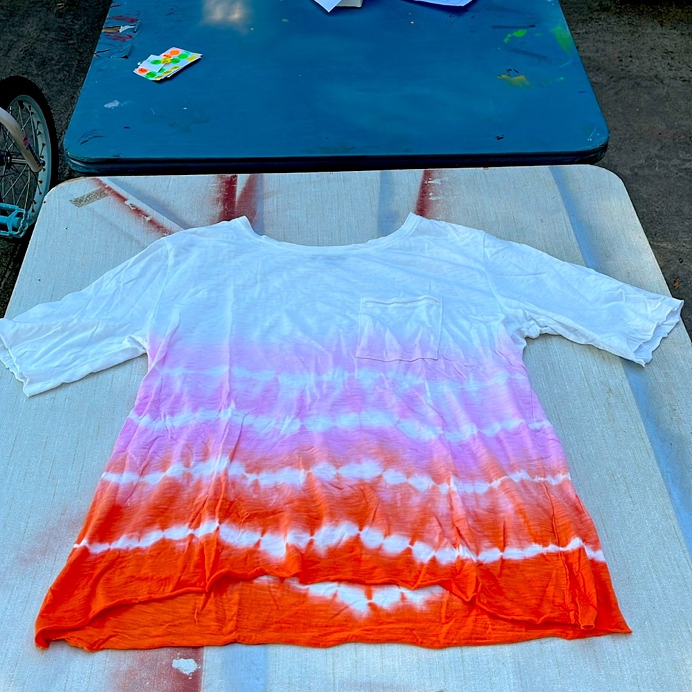 Women's Tie-Dye Scoop Neck Top - White, Pink & Orange